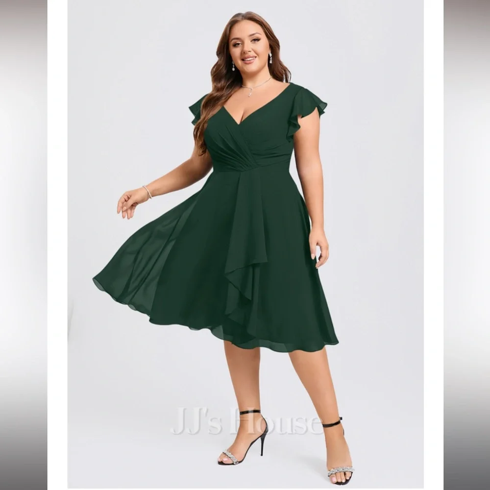 JJs House Emerald Green Flutter Sleeve Formal Dress - Picture 1 of 4